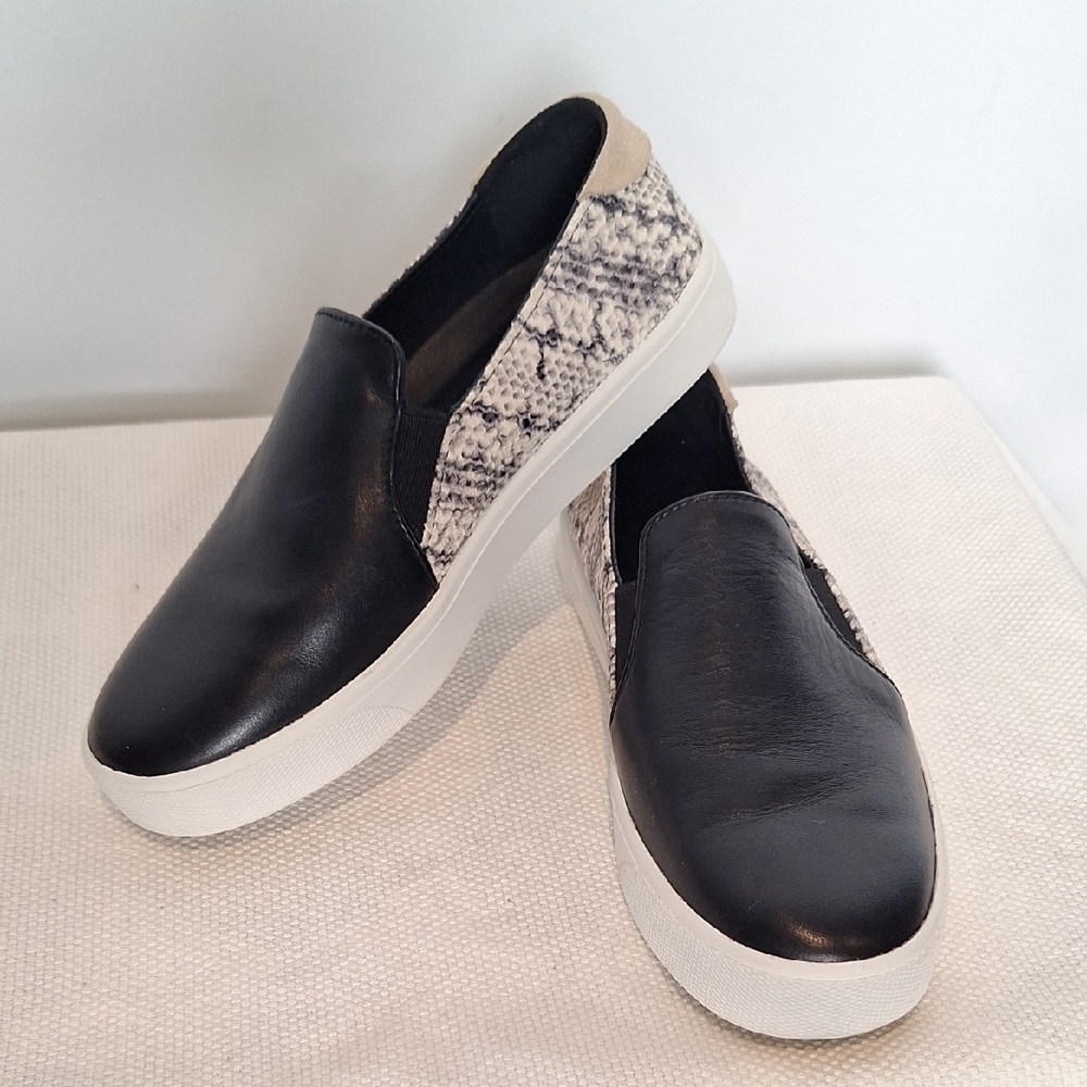 Cole Haan Black and Snake Print GrandPro Spectator Slid-on Sneakers Size 5.5